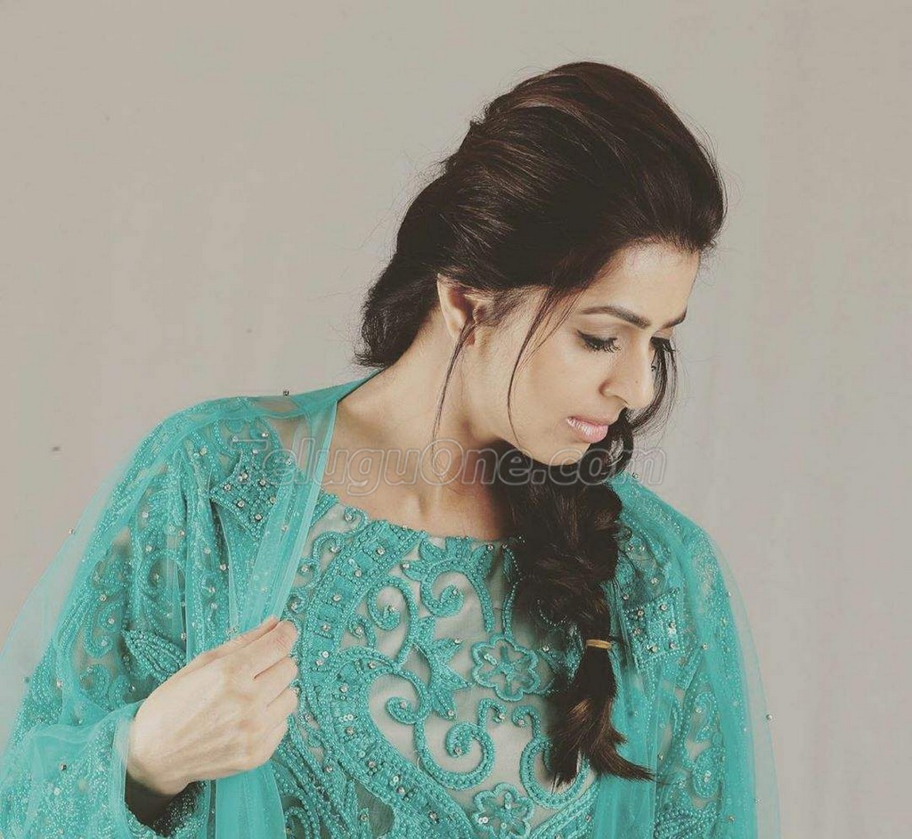 Bhumika Chawla Latest Pics